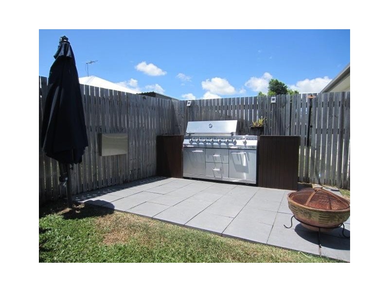 43 Scrubwren Circuit, Bohle Plains QLD 4817