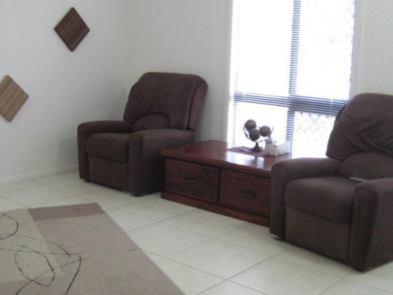 33 Keeper Court, Mount Louisa QLD 4814