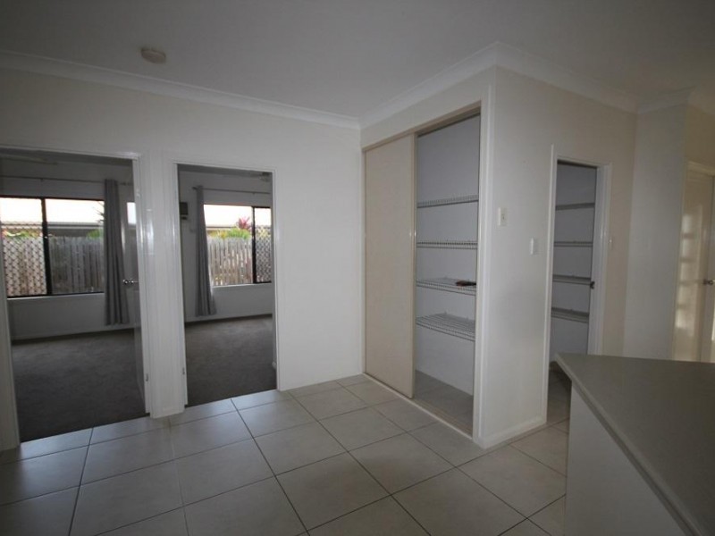 33 Keeper Court, Mount Louisa QLD 4814