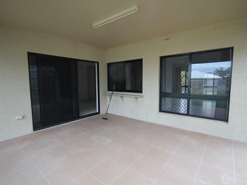 33 Keeper Court, Mount Louisa QLD 4814