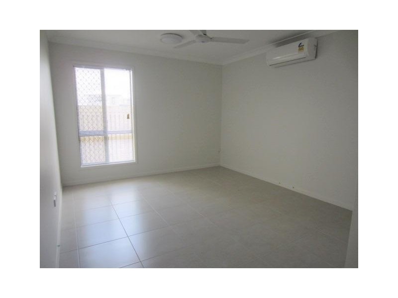 4 Kahana Avenue, Burdell QLD 4818