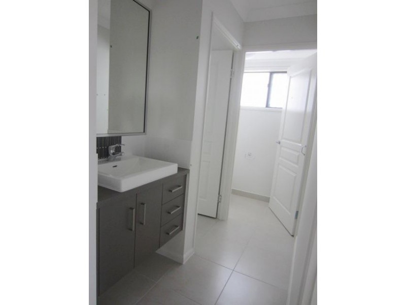 4 Kahana Avenue, Burdell QLD 4818