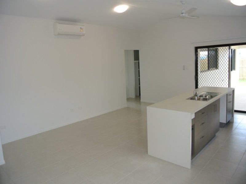 4 Kahana Avenue, Burdell QLD 4818