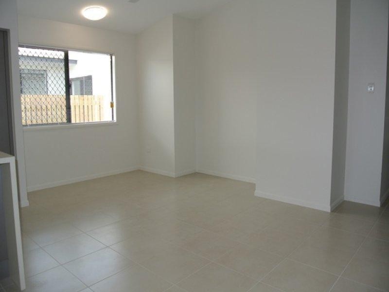 4 Kahana Avenue, Burdell QLD 4818