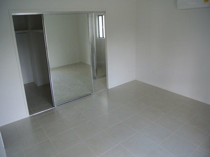 4 Kahana Avenue, Burdell QLD 4818