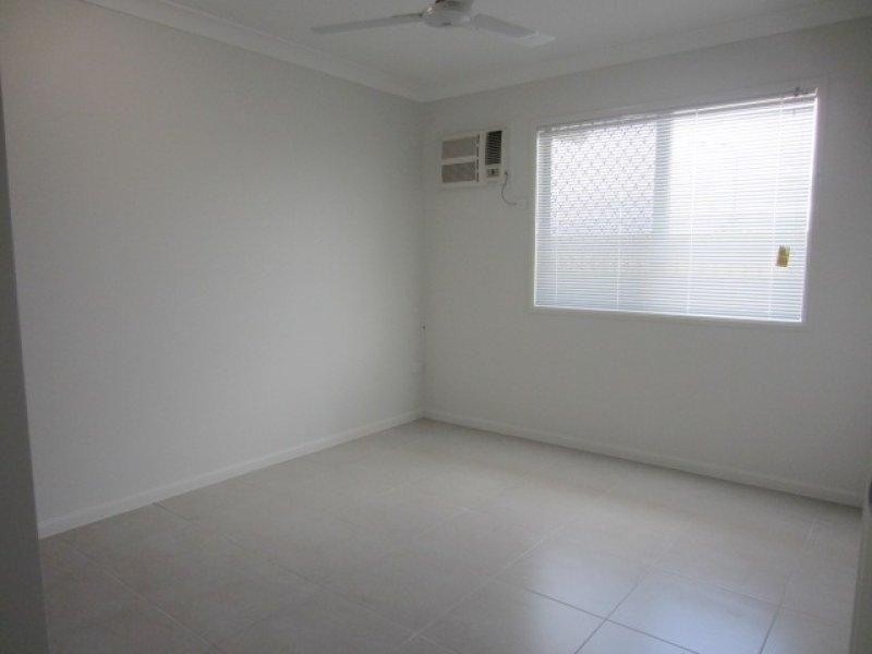 4 Kahana Avenue, Burdell QLD 4818