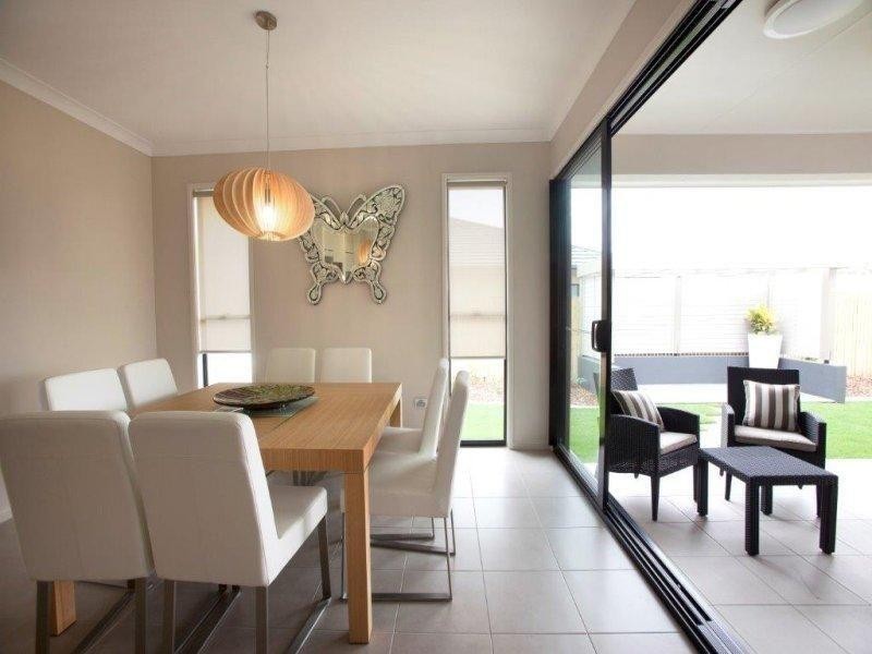 3 Balladonia Avenue, Mount Low QLD 4818