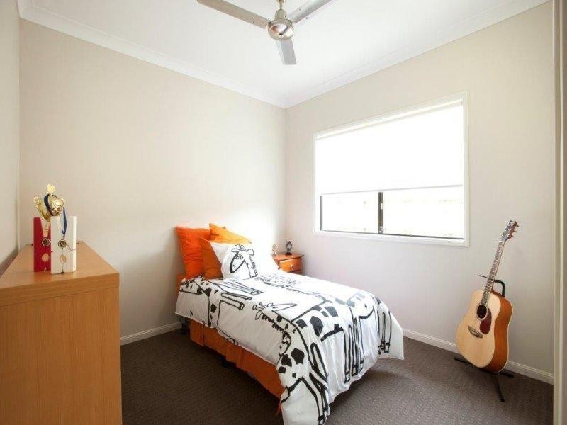 3 Balladonia Avenue, Mount Low QLD 4818