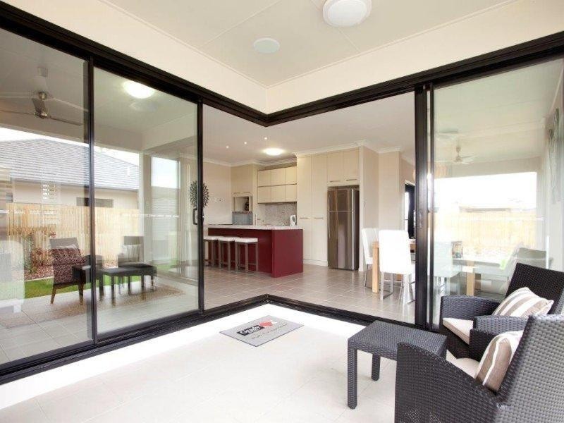 3 Balladonia Avenue, Mount Low QLD 4818