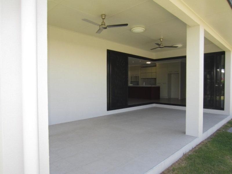 3 Balladonia Avenue, Mount Low QLD 4818