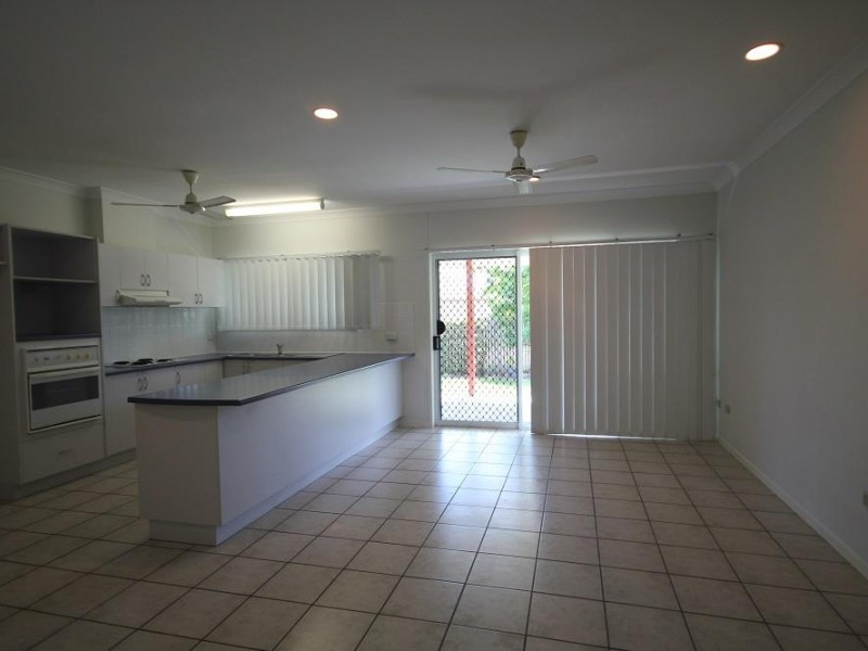 1 Clarence Court, Kirwan QLD 4817