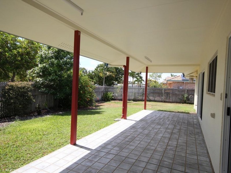 1 Clarence Court, Kirwan QLD 4817