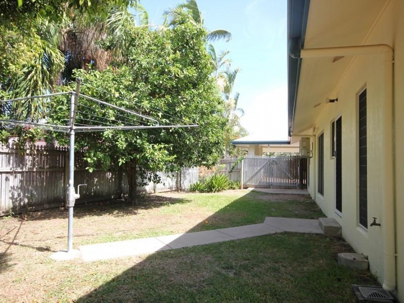 1 Clarence Court, Kirwan QLD 4817