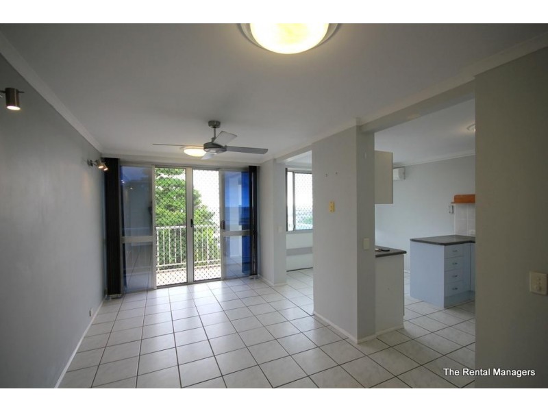 23/6 Hale Street, North Ward QLD 4810