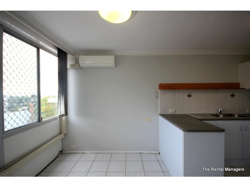 23/6 Hale Street, North Ward QLD 4810