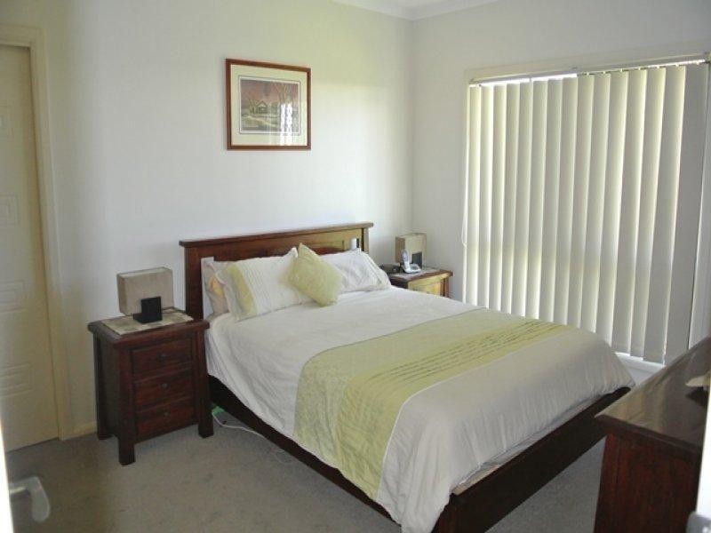 13 Baird Court, Bushland Beach QLD 4818