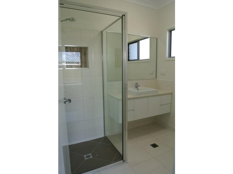 3 Emperor Boulevard, Burdell QLD 4818