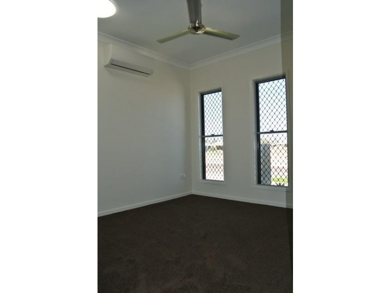 3 Emperor Boulevard, Burdell QLD 4818