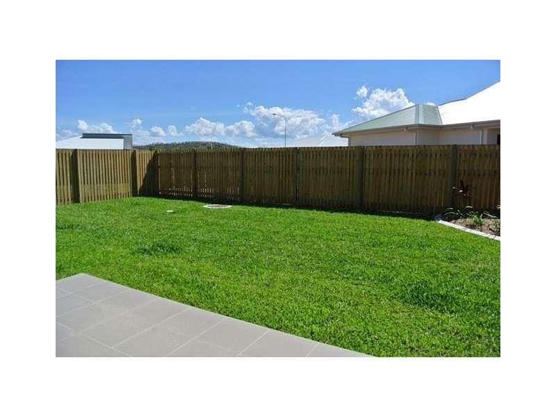 3 Emperor Boulevard, Burdell QLD 4818