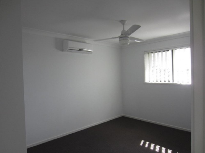 16 Epping Way, Mount Low QLD 4818