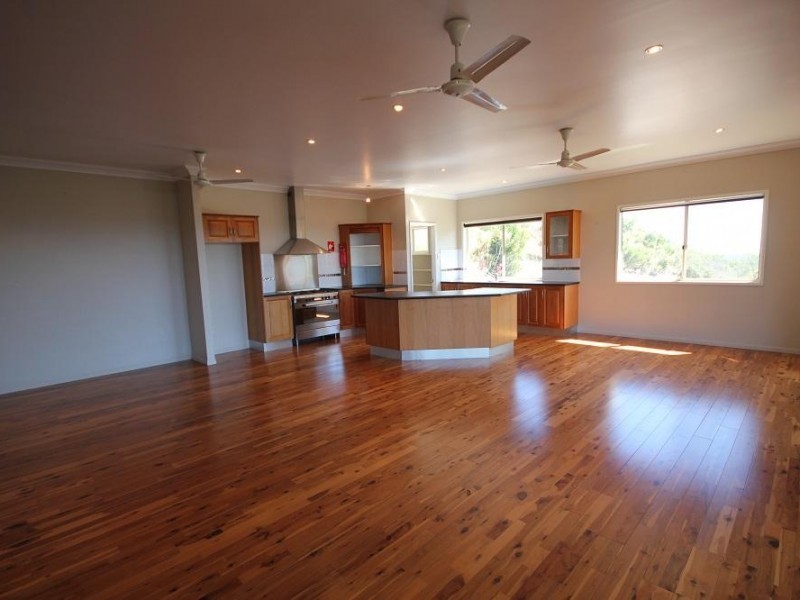 31 Mt Kulburn Drive, Jensen QLD 4818