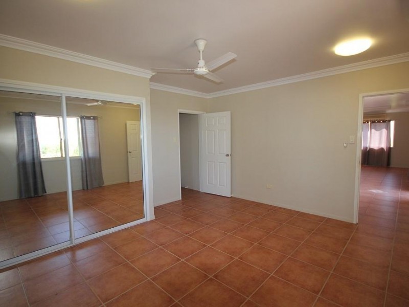 31 Mt Kulburn Drive, Jensen QLD 4818