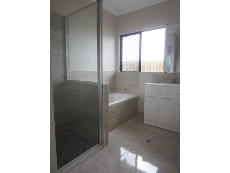 5 Trevalla Entrance, Burdell QLD 4818