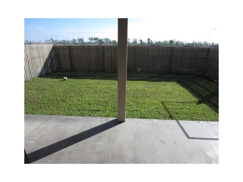 5 Trevalla Entrance, Burdell QLD 4818