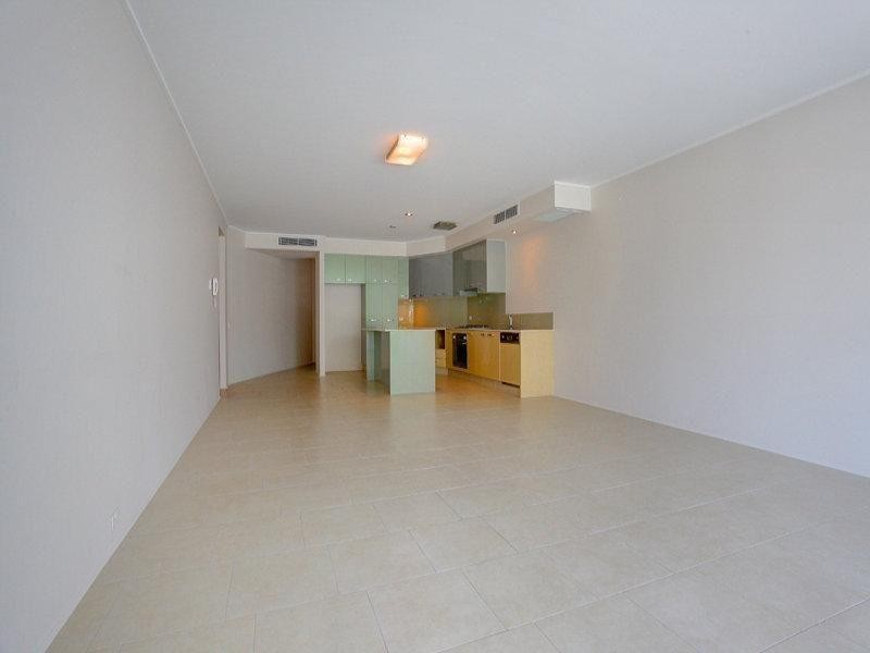 302/72 The Strand, North Ward QLD 4810