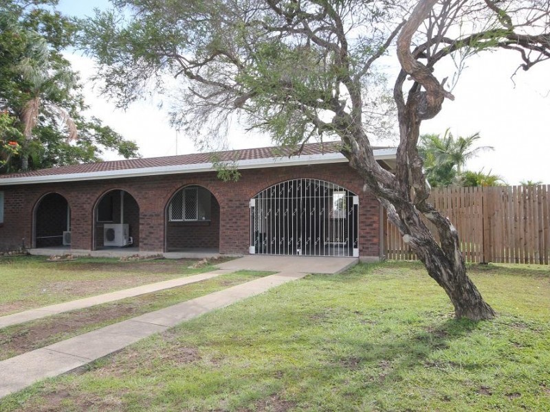 2 Brookhurst Avenue, Kirwan QLD 4817