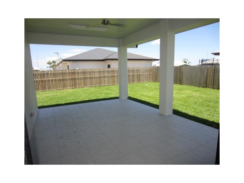 3 Hilo Street, Burdell QLD 4818