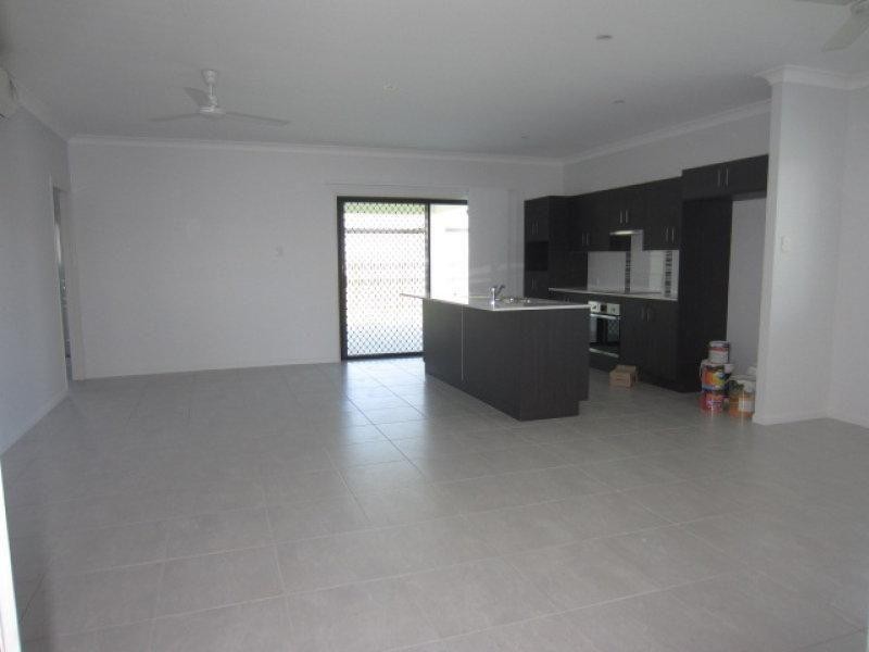 3 Hilo Street, Burdell QLD 4818