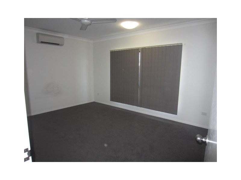 2 Sillago Street, Burdell QLD 4818