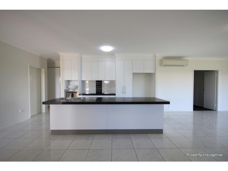 2 Sillago Street, Burdell QLD 4818