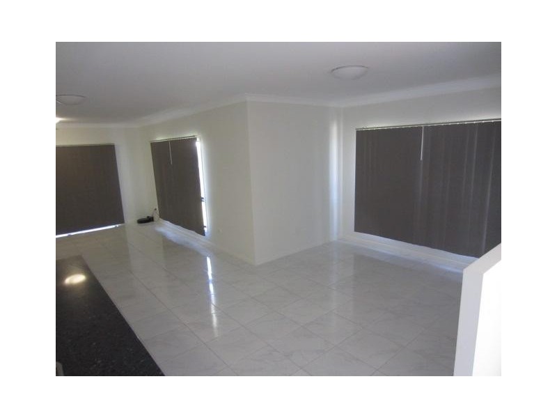 2 Sillago Street, Burdell QLD 4818