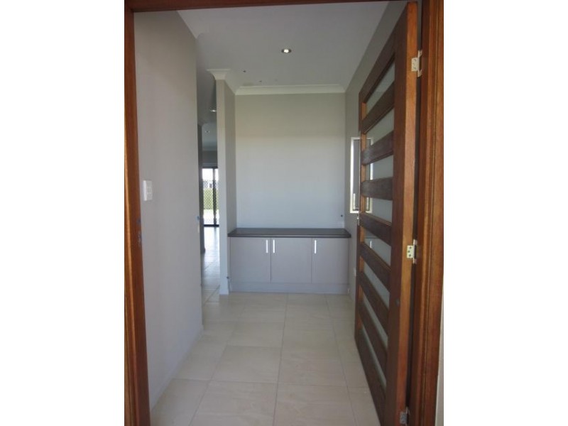 20 Madonis Way, Burdell QLD 4818