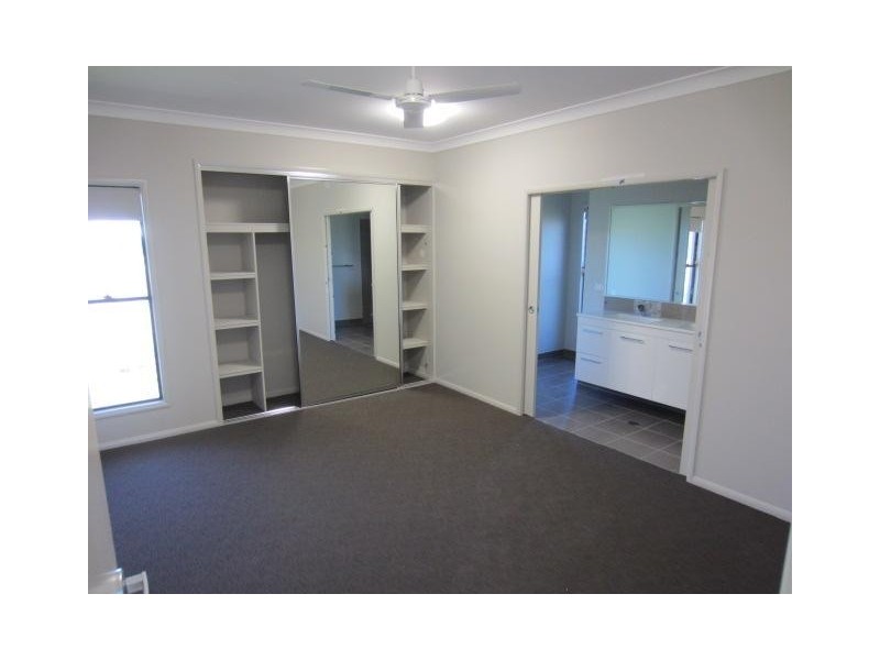 20 Madonis Way, Burdell QLD 4818