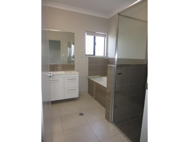 20 Madonis Way, Burdell QLD 4818