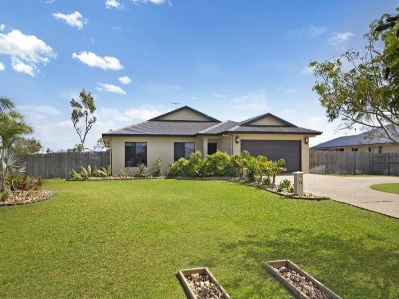 31 Shoalmarra Drive, Mount Low QLD 4818