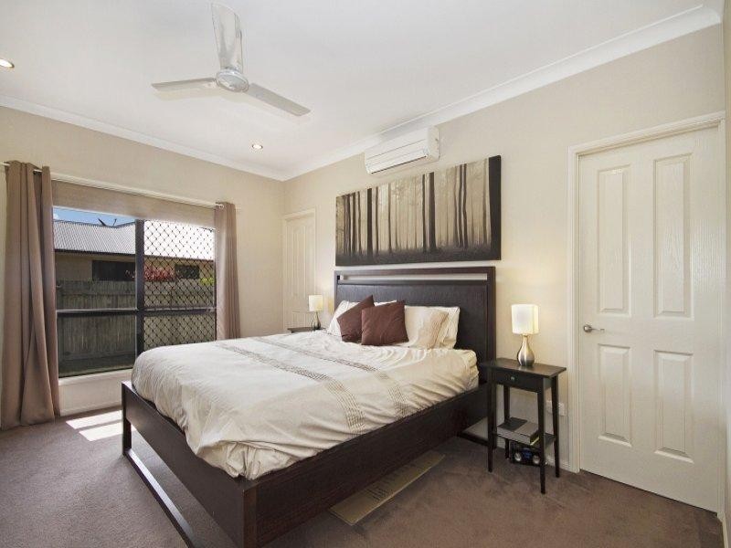 31 Shoalmarra Drive, Mount Low QLD 4818