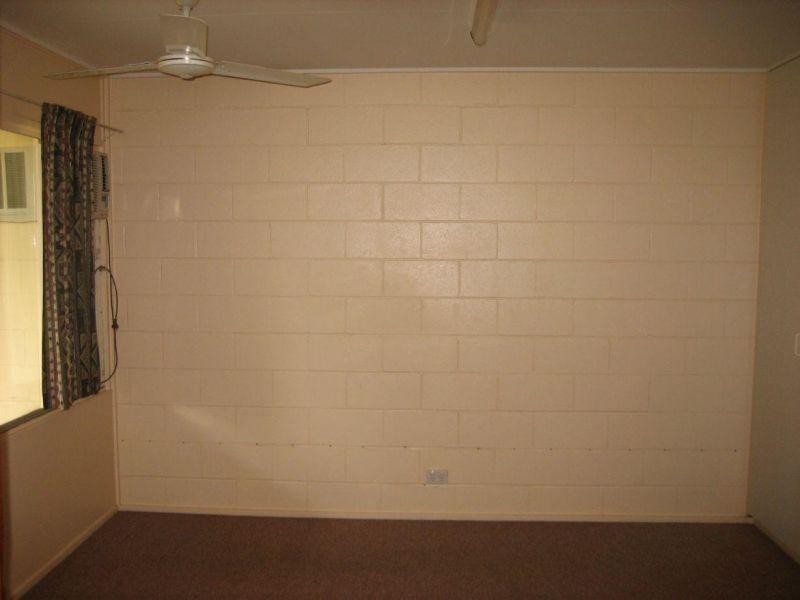 4/6 Snelham Street, Rosslea QLD 4812