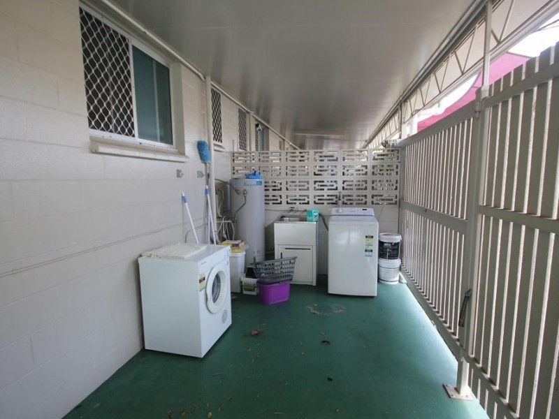 4/52 Bowen Road, Rosslea QLD 4812