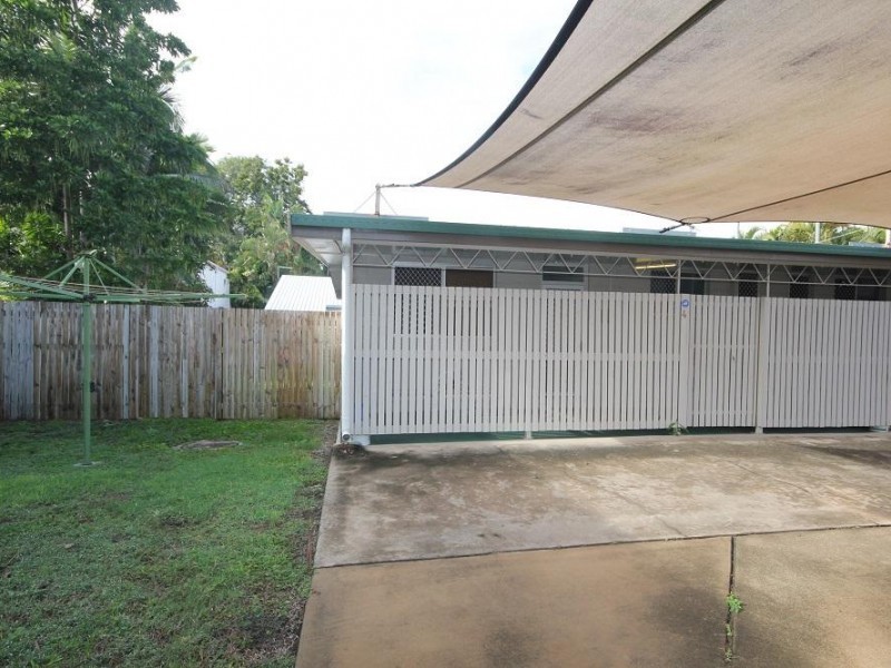 4/52 Bowen Road, Rosslea QLD 4812