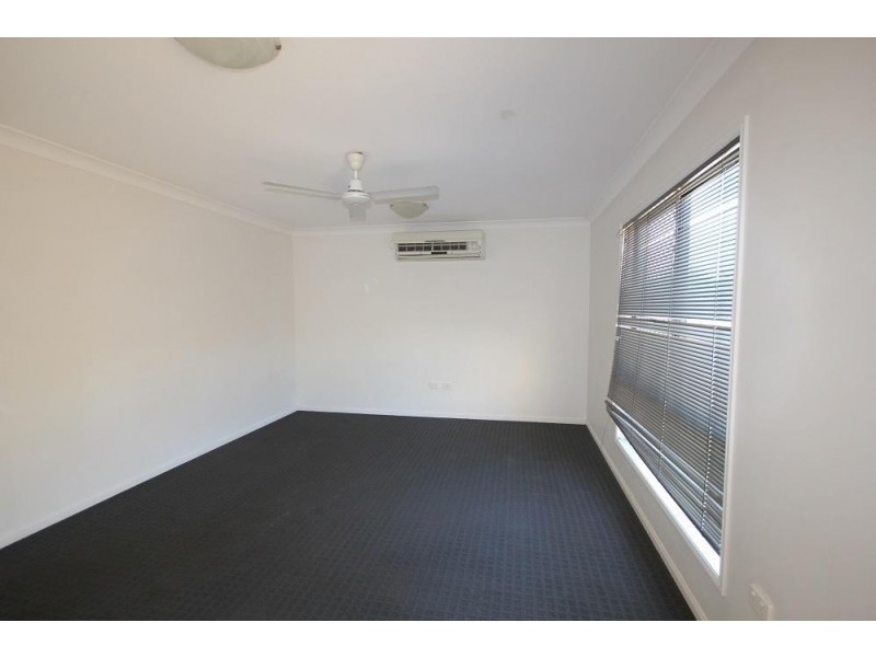 16 Rangeleigh Court, Mount Louisa QLD 4814