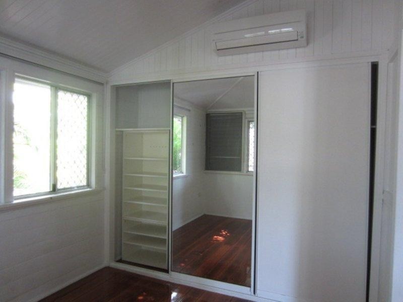 West End QLD 4810