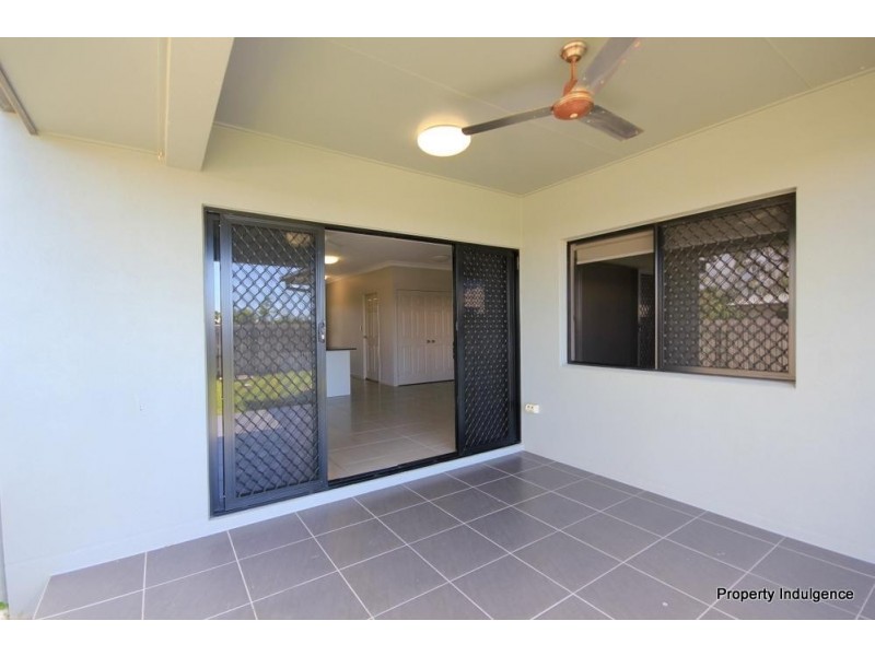 24 Sunhaven Boulevard, Burdell QLD 4818