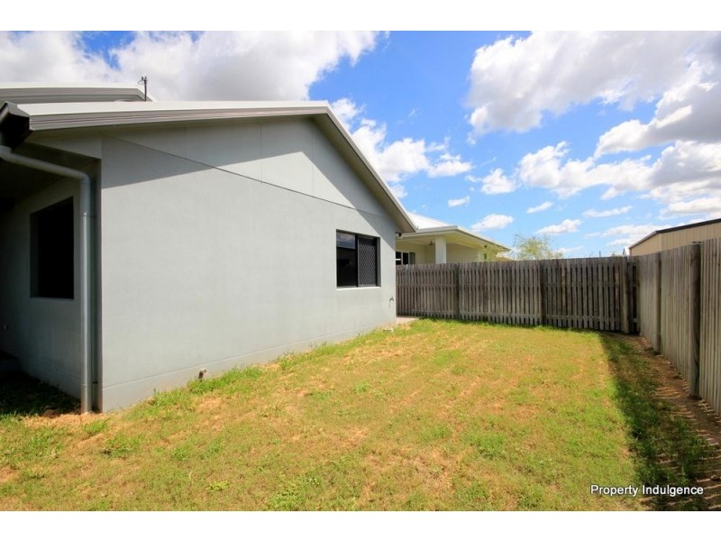 24 Sunhaven Boulevard, Burdell QLD 4818