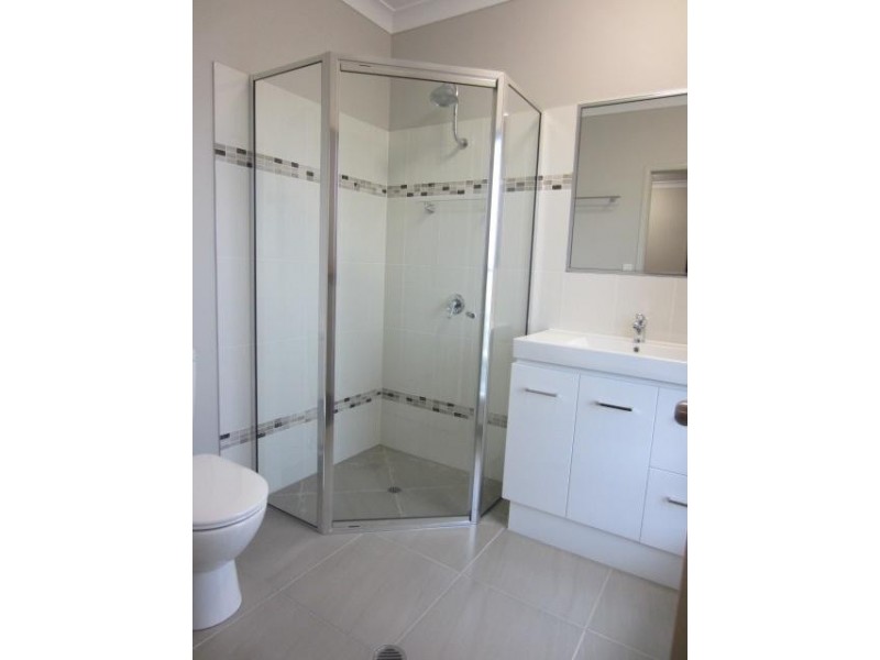 24 Sunhaven Boulevard, Burdell QLD 4818