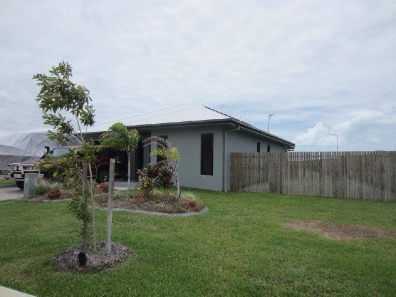 24 Sunhaven Boulevard, Burdell QLD 4818