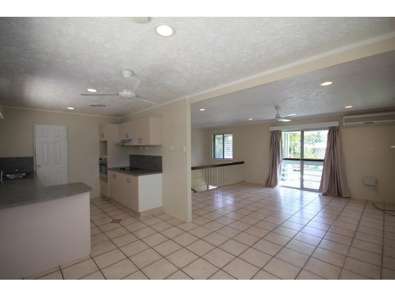 11 Valencia Street, Kirwan QLD 4817